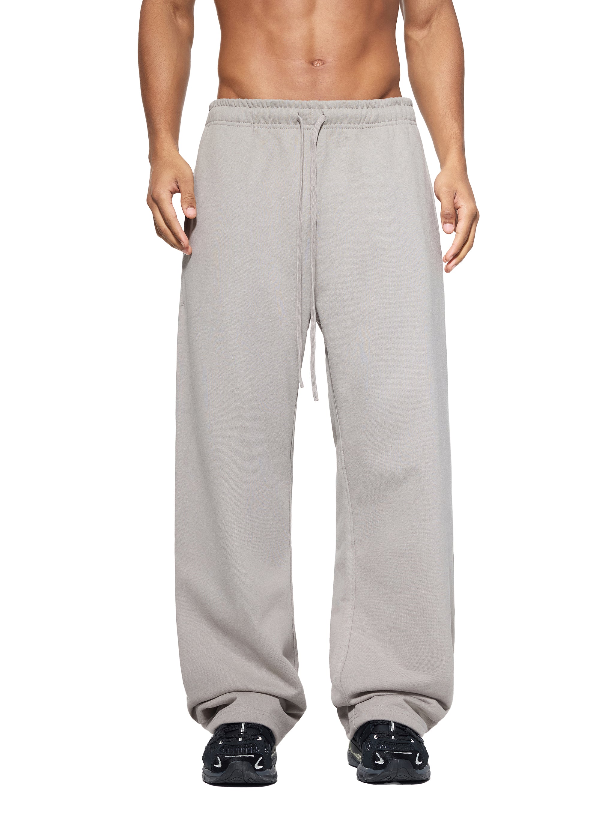 Verona Straight-Leg Sweatpants